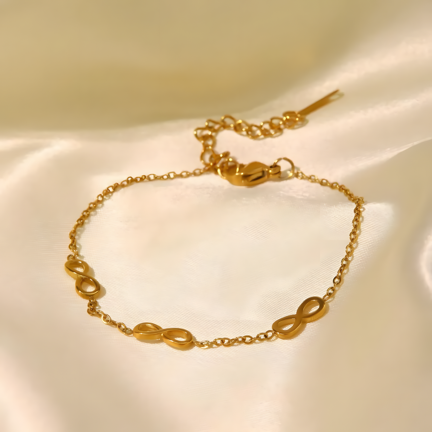 Forever Loop Bracelet