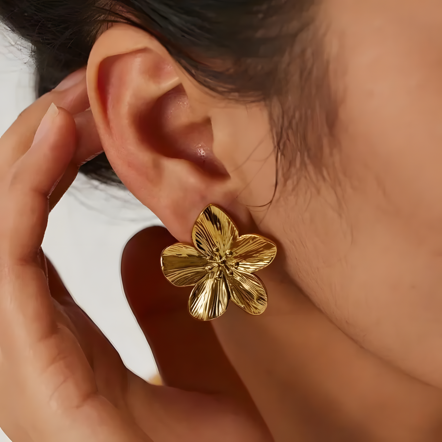 Floralia Earrings
