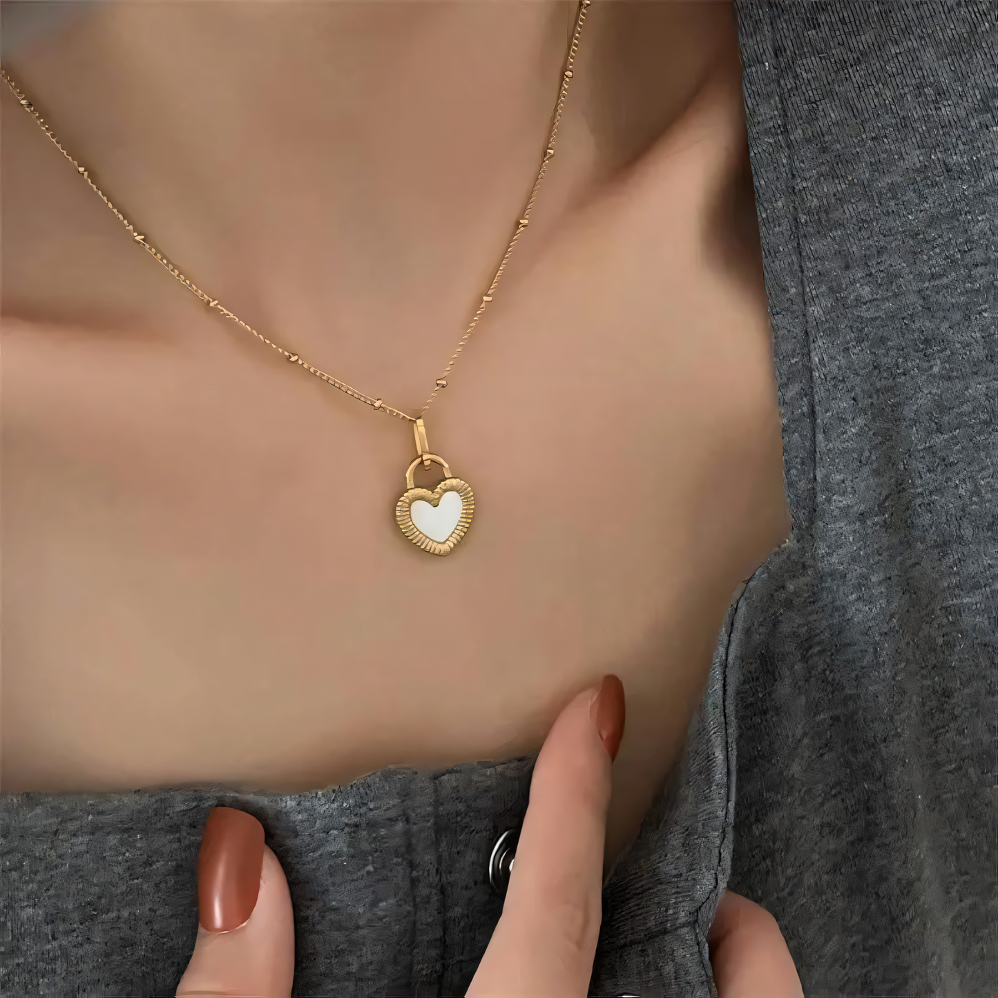 Romance Pendant