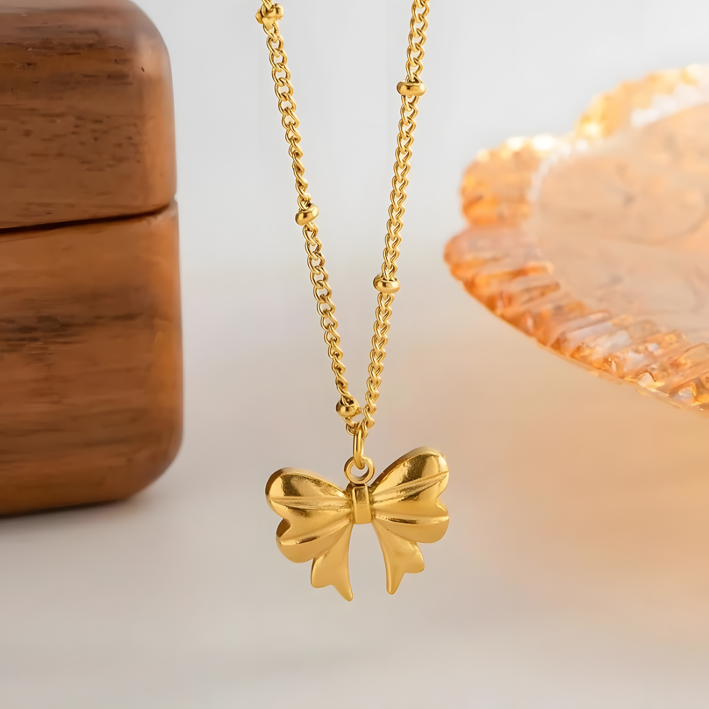 Bow-tiful Pendant